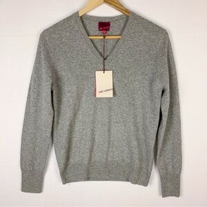 State Cashmere Women's Gray V-Neck Sweater